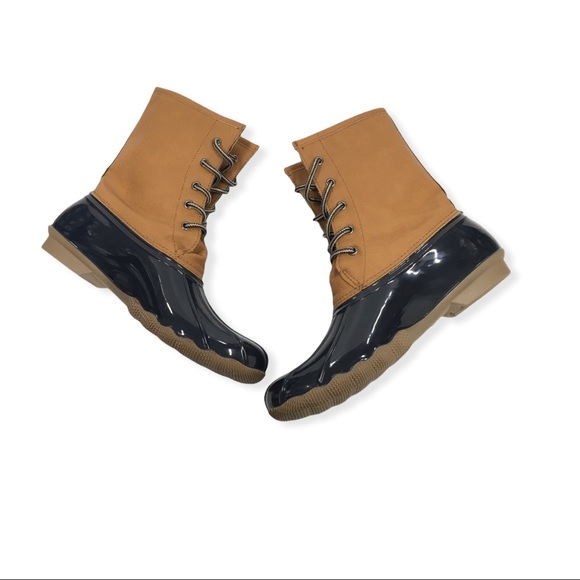 Navy Blue Tan Duck Boots Plaid Lining Size 9 - Picture 11 of 12